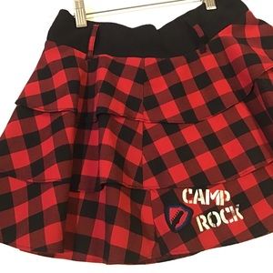 Girls camp rock Buffalo check red n black plaid ruffled mini skirt